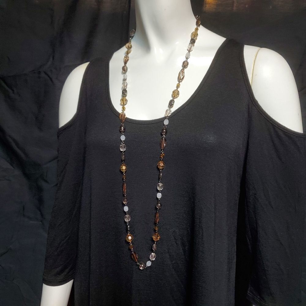 NWT Von Maur Brown, Gray, & White Necklace